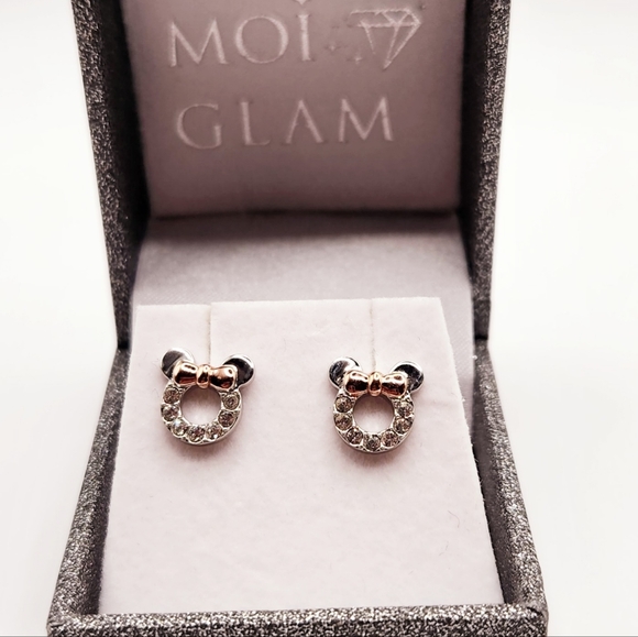 Minnie Mouse Inspired Earrings - Picture 2 of 7